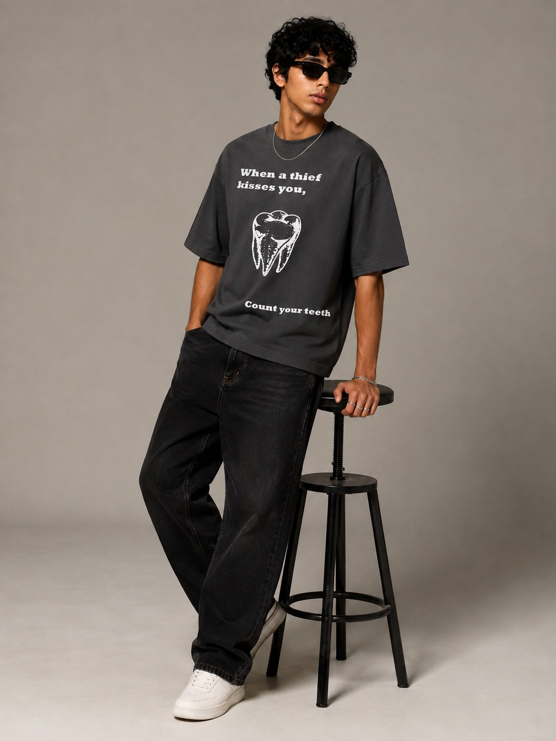 Tooth Printed Round Neck Oversize Pre-customized Tshirt for Men